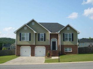 13 Fox Hill Dr NW, Cartersville, GA 30121
