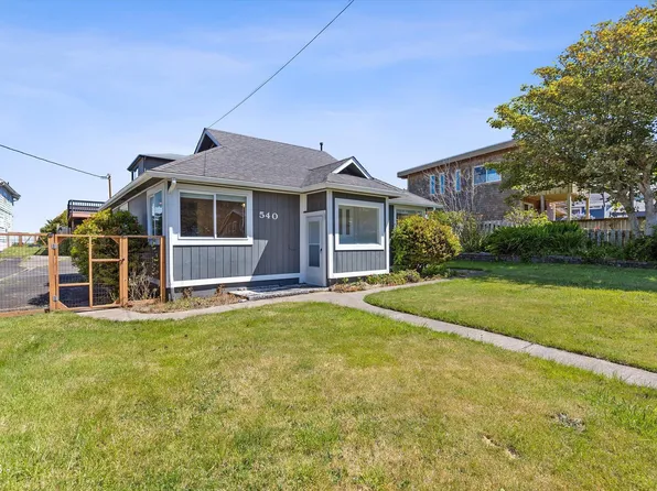 540 NW 56th St, Newport, OR 97365