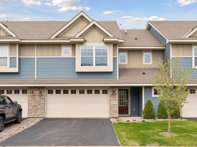 2125 Bay Dr, Lino Lakes, MN, 55038