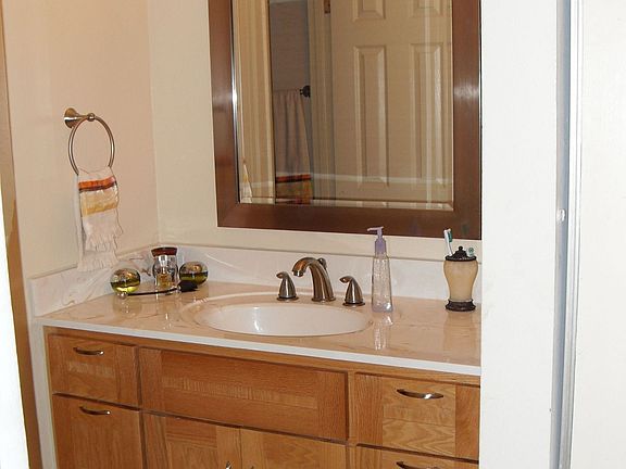Bathroom Vanity 