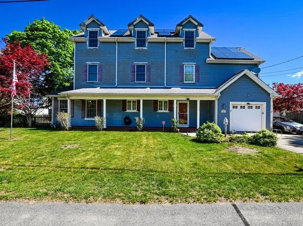 46 Lilac Ave, Somerset, MA 02726