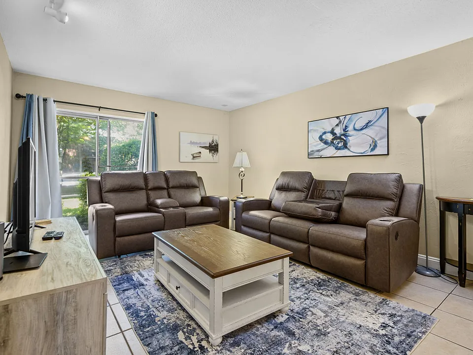 1700 SW 16th Ct #ID1359132P
