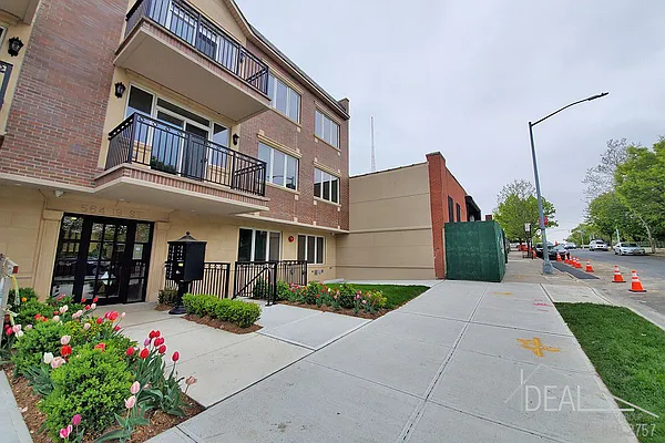 Rented by Ideal Properties Group | media 2