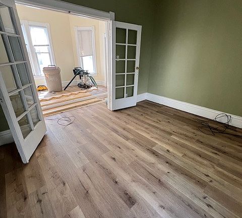 4th image of 1603 W Ayres Ave