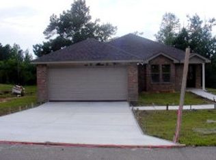 41 Hemingway Dr, Sumrall, MS 39482