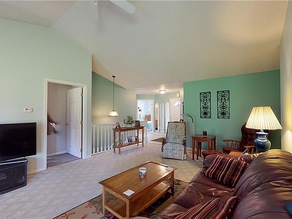 5th image of 8636 Dogwood Ct