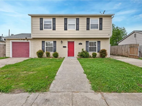 844 Matador Dr, Gretna, LA 70056