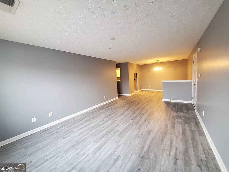 17301 Waldrop Cv — Photo 1