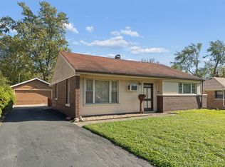 272 Mohawk St, Park Forest, IL 60466