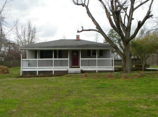 1120 Kentmere Rd, Greensboro, NC 27406