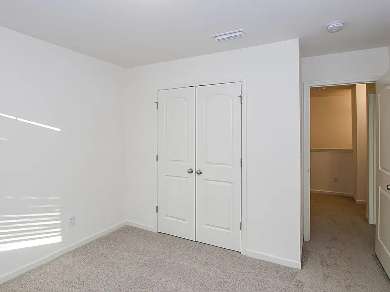 7050 Duncan Acres Dr — Photo 21
