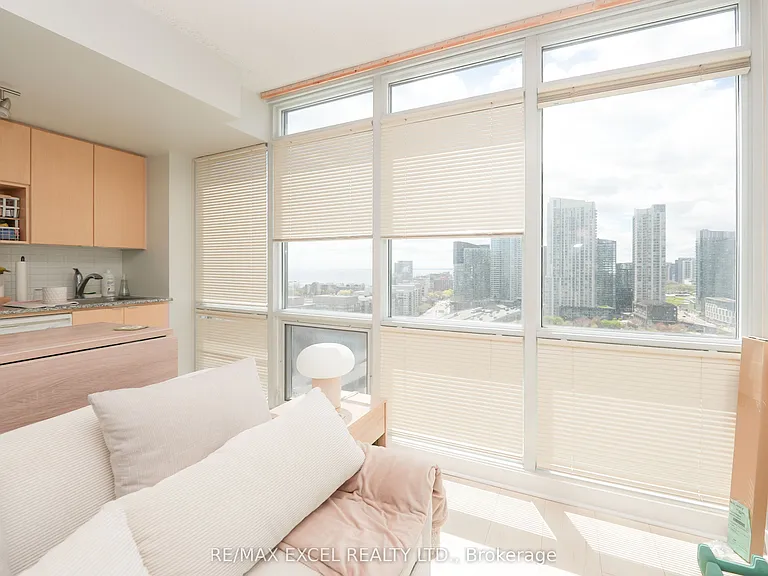 11 Brunel Ct #2316 — Photo 7