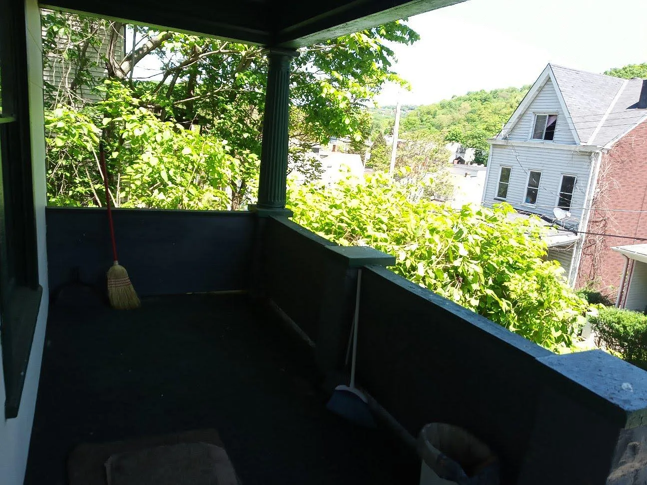 3 bed, 1600 sqft, $1,495 — Photo 2
