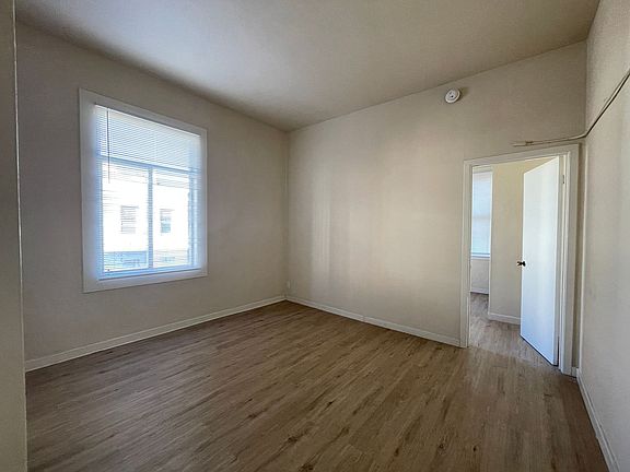 4th image of 757 Jackson St #202