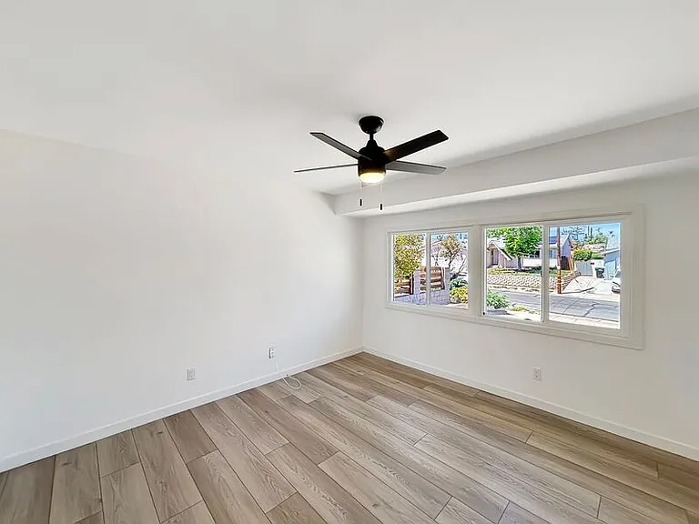 8775 Cairo Ct — Photo 15