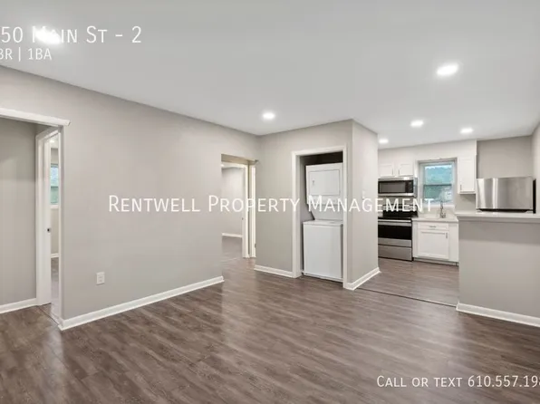 350 Main St APT 2, Schwenksville, PA 19473