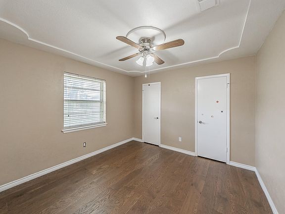 5th image of 2863 Hitson Ln