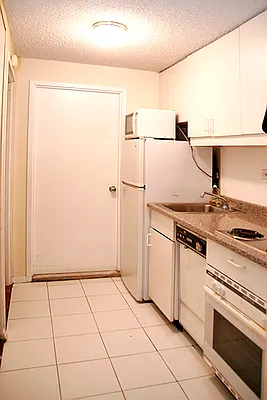 Rented by Vision Group | media 35