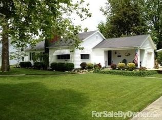 210 E 11th St, Genoa, OH 43430