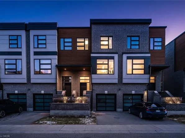 60 Arkell Rd #25, Guelph, ON N1L 0N7