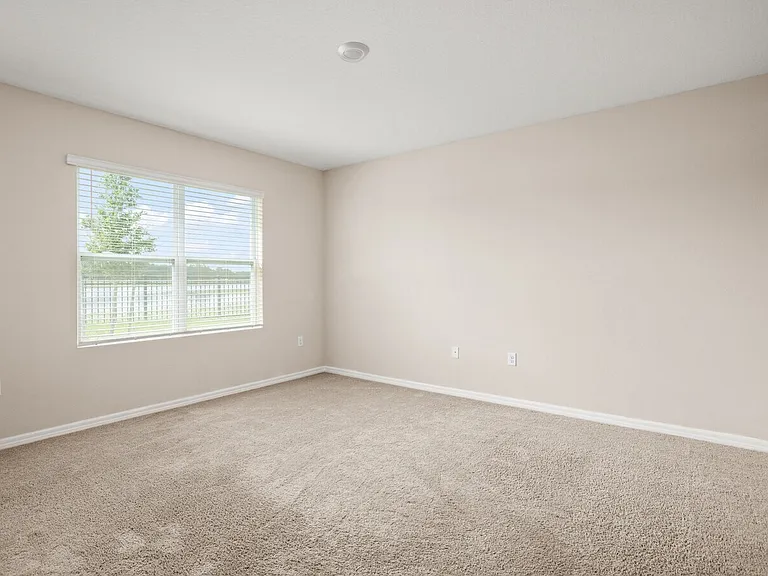 1112 Fox Path Rd — Photo 15