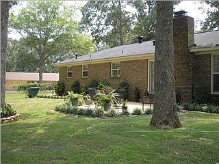 5th image of 3660 Monte Vista Dr