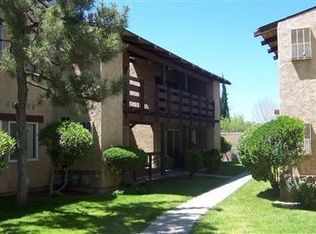 2040 W Avenue K #13, Lancaster, CA 93536