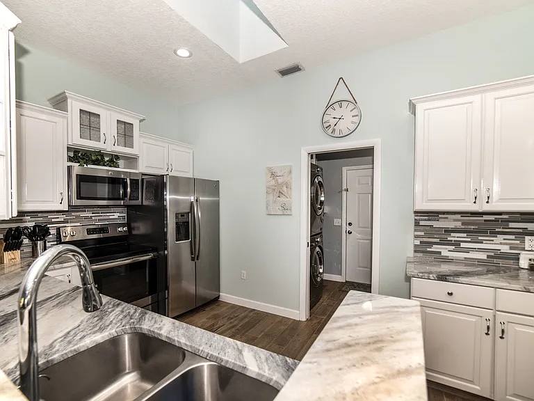 4135 La Pasida Ln — Photo 4
