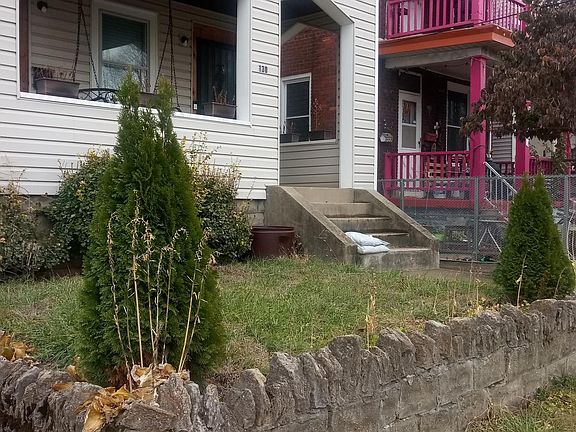 5th image of 130 W 69th St #1