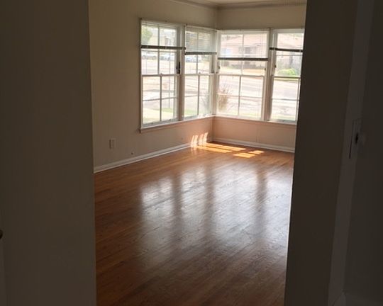 4th image of 6205 Overhill Dr