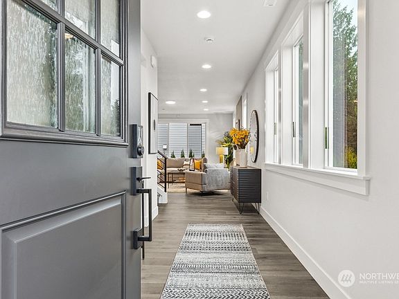 4th image of 11333 SE 88th Street #1