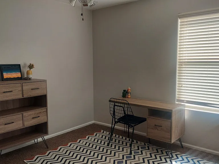 943 S Sabino Dr — Photo 13