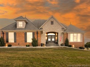 3424 Royal Lake Drive, Floyds Knobs, IN 47119