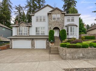 14463 SE Summit Ct, Clackamas, OR 97015