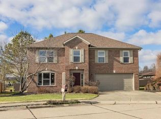 9404 Trotter Cir, Evansville, IN 47725