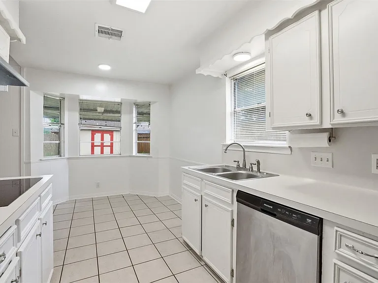 10114 Belfast Rd — Photo 11