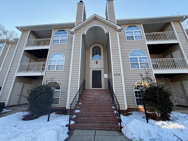 1st image of 6706 W Friendly Ave Unit 1L