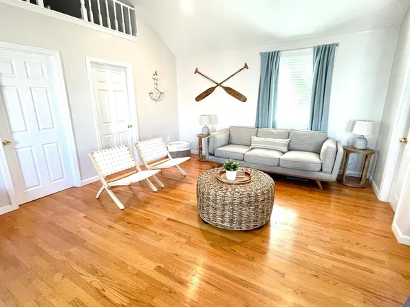 116 Central Ave #B1, Salisbury, MA 01952