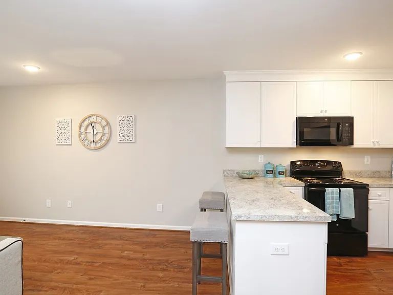 2100 Sapphire Rd — Photo 11