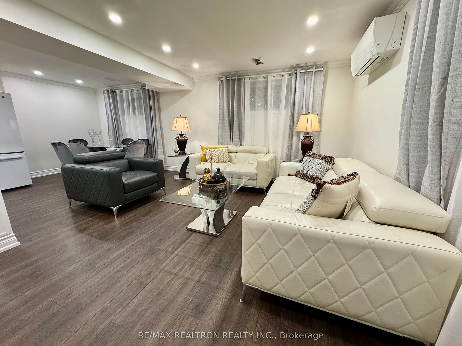 2 bed, $1,980 — Photo 2