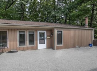 6879 W Fitzwater Rd #14, Brecksville, OH 44141