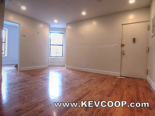 Rented by Earplay | media 13