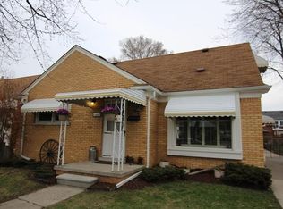 8469 Quandt Ave, Allen Park, MI 48101