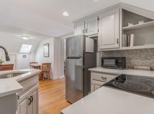 6 Flint St #3, Salem, MA 01970