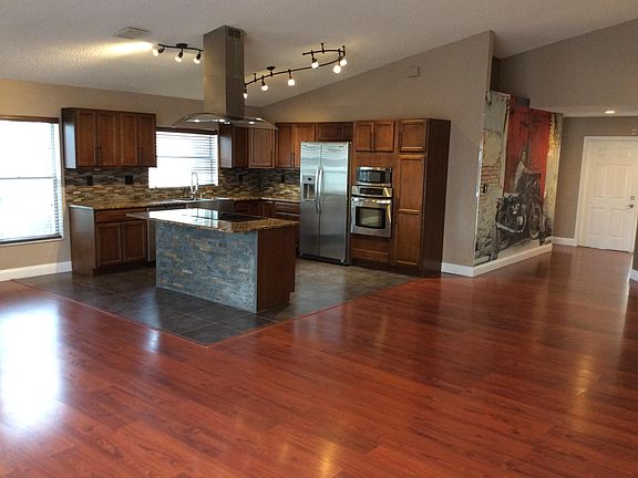 3rd image of 16503 NW 5th Ct