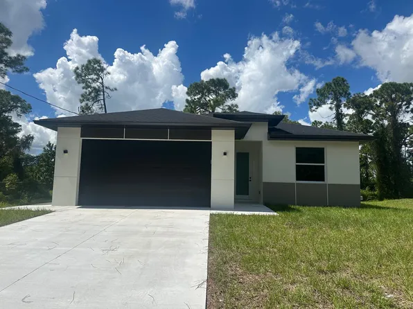 576 Cypress Ave S, Lehigh Acres, FL 33974