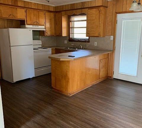 3rd image of 109 Virginia Dr
