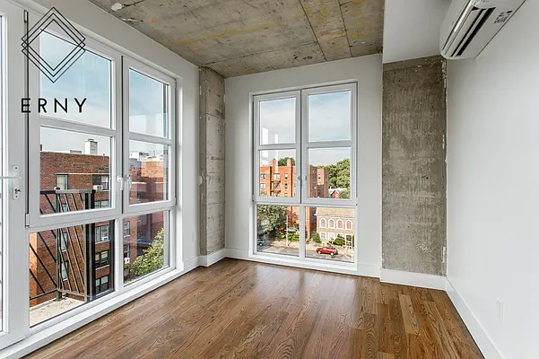 Rented by Pinn Realty | media 19