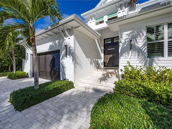 4th image of 331 Spring Line DR