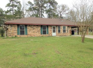121 Ramona Dr, Leesville, LA 71446